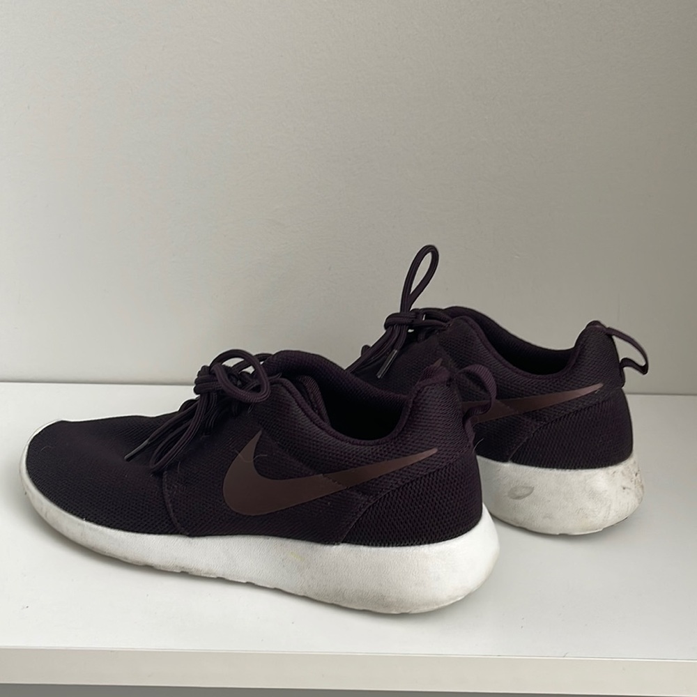 nike sneakers
